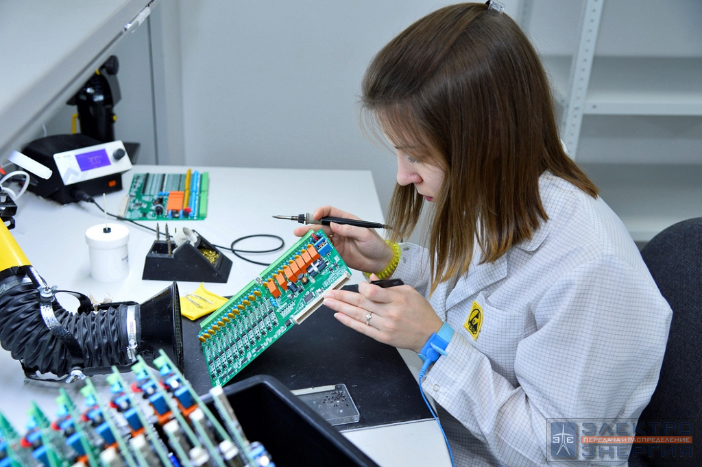 Визит делегации Минэнерго России и представителей энергетических компаний на производство ООО НПП «БРЕСЛЕР»
