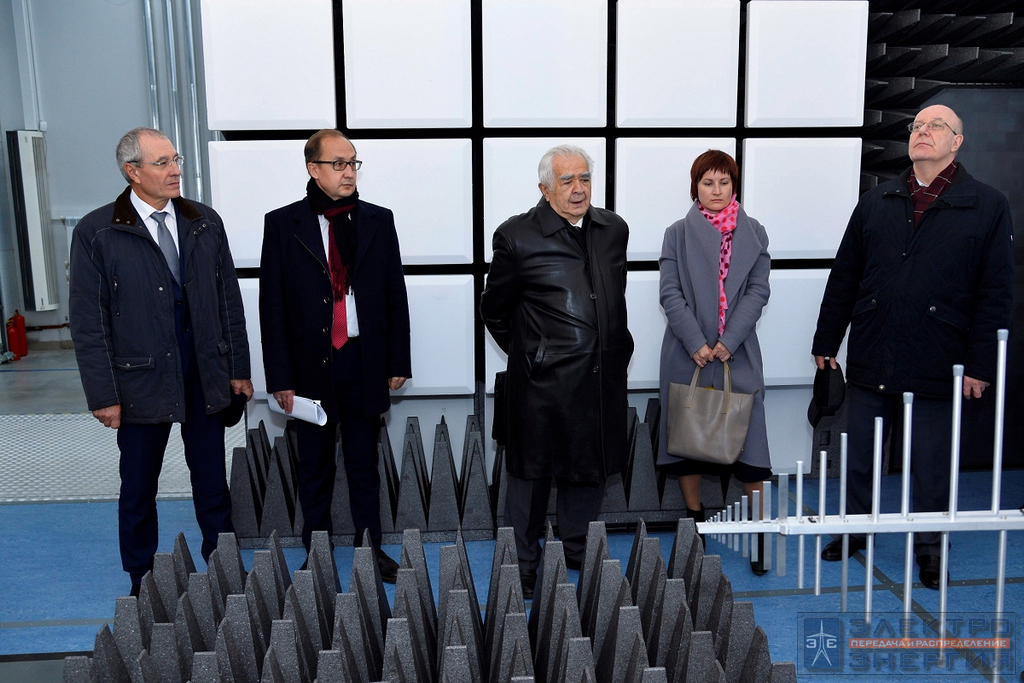 Визит делегации Минэнерго России и представителей энергетических компаний на производство в Центр сертификации, стандартизации и испытаний (лаборатория электромагнитной совместимости) в Чебоксарах
